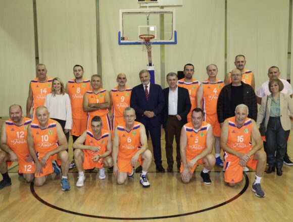 Τιμητικός αγώνας μπάσκετ μεταξύ παλαιμάχων και Σώματος Εθελοντών
