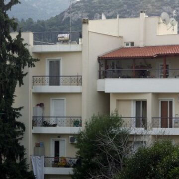 AKINHTA Αυξήθηκαν κατά 12,1% οι τιμές των διαμερισμάτων το 2022