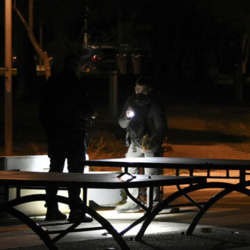 Πυροβολισμοί και μαχαιρώματα με τρεις τραυματίες