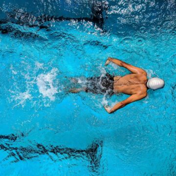 Δωρεάν προγράμματα κολύμβησης για άτομα με αναπηρία