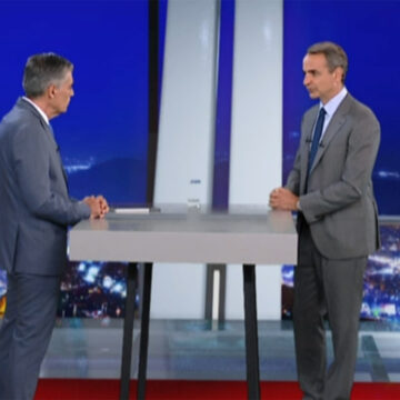 Στήριξη του εισοδήματος με αυξήσεις μισθών