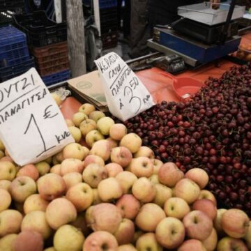 Τα βιοαπόβλητα από τις Λαϊκές Αγορές θα μετατρέπονται σε λιπάσματα