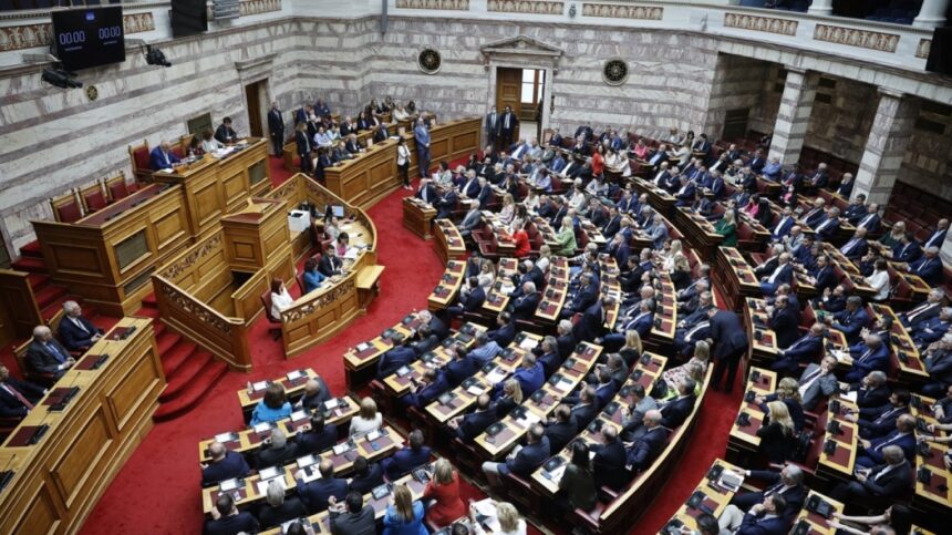 Ψηφίστηκε το νομοσχέδιο του υπουργείου Υγείας