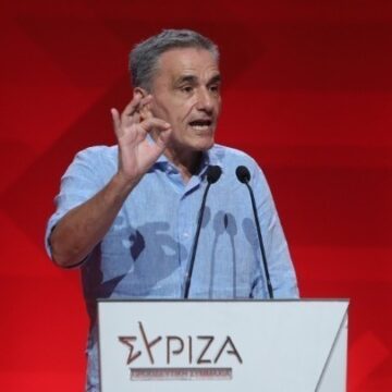 Ζητούν να διεξαχθεί το Έκτακτο Συνέδριο μέσα στον Νοέμβριο