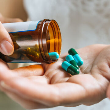 Θλιβερή πρωτιά της Ελλάδας στην κατάχρηση αντιβιοτικών