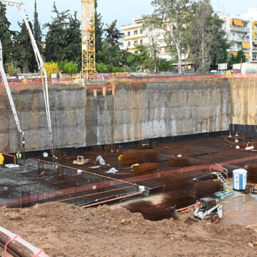 PERIFERIA_KLEISTO NEA SMYRNH (1) Επίβλεψη του Περιφερειάρχη στις εργασίες του κλειστού πολυδύναμου αθλητικού κέντρου Ν. Σμύρνης