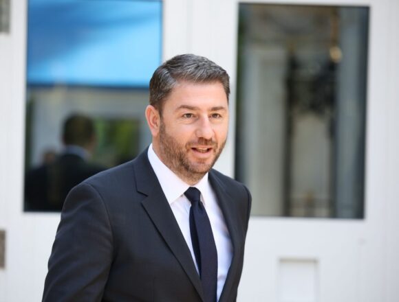 ANDROYLAKHS Ο κ. Μητσοτάκης είναι πρωθυπουργός εικονικής πραγματικότητας