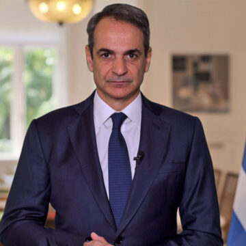 Σκύβουμε το κεφάλι στη μνήμη των 57 αθώων που χάσαμε