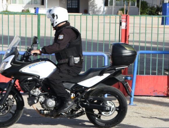 Αιματηρή συμπλοκή 15χρονων στον Ωρωπό