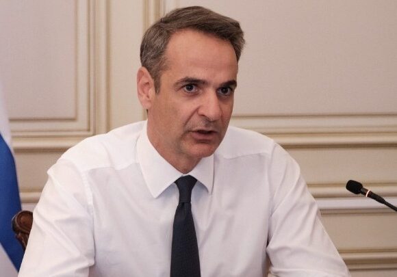 MHTSOTAKHS Η αδιαφορία και η αποχή από τις ευρωεκλογές μπορεί να ξαναζωντανέψουν τον λαϊκισμό που τόσο μας έχει κοστίσει