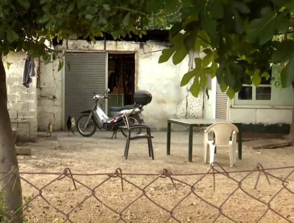 Άνδρας βρέθηκε δολοφονημένος στο σπίτι του