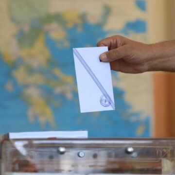 Η ακρίβεια το βασικό μήνυμα που έστειλαν οι ψηφοφόροι στην κυβέρνηση