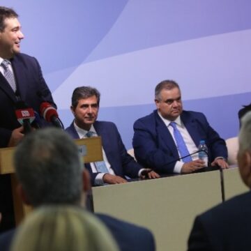 Έχουμε ένα δύσκολο έργο για ένα καλύτερο Δημόσιο και για ισχυρότερη αυτοδιοίκηση