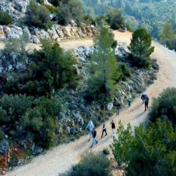 Με αφετηρία τον Υμηττό ξεκινούν τα Διανησιωτικά Δίκτυα Μονοπατιών