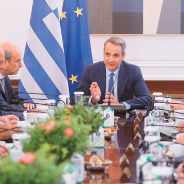 Τα σχέδια της κυβέρνησης για το β’ εξάμηνο του 2024