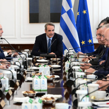 Αυστηροποίηση ποινών για οπλοκατοχή στους νέους