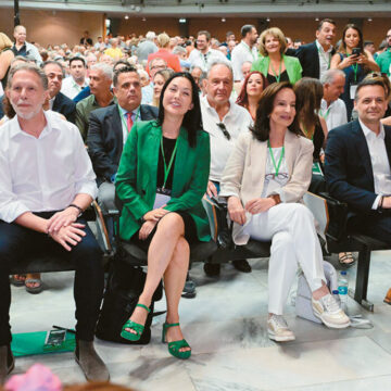 Οι θέσεις των έξι υποψηφίων για την προεδρία του κόμματος