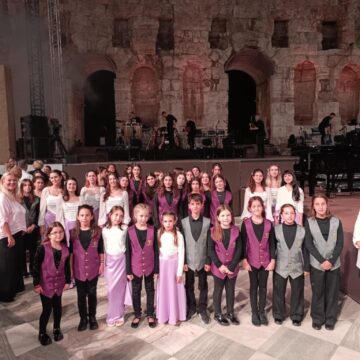 Η Παιδική και Νεανική χορωδία Δήμου στο Ηρώδειο