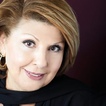 Η συγγραφέας Λένα Μαντά στο Εντευκτήριο της Διασταύρωσης