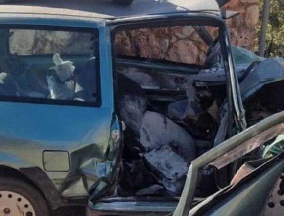 Ένας νεκρός από τροχαίο με ανατροπή οχήματος