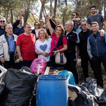 Με επιτυχία πραγματοποιήθηκε η εθελοντική δράση καθαριότητας