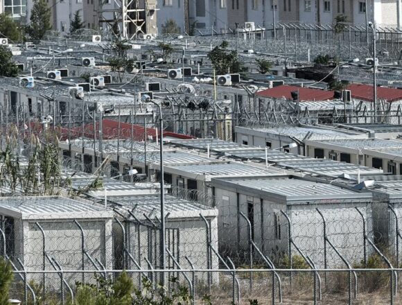 Προφυλακίστηκαν οι έξι Αιγύπτιοι για τον ομαδικό βιασμό 16χρονου