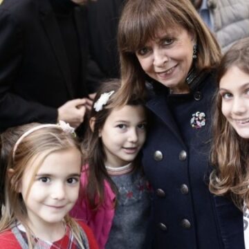 Πλήθος κόσμου συγκέντρωσε η χριστουγεννιάτικη μουσική εκδήλωση