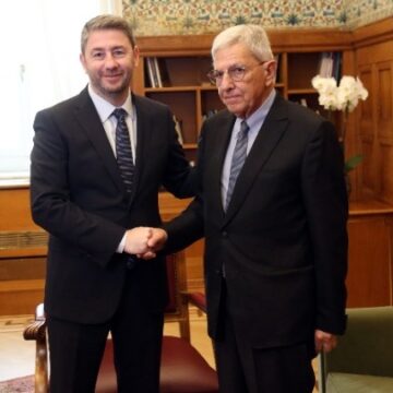 Τον Τάσο Γιαννίτση προτείνει για Πρόεδρο της Δημοκρατίας