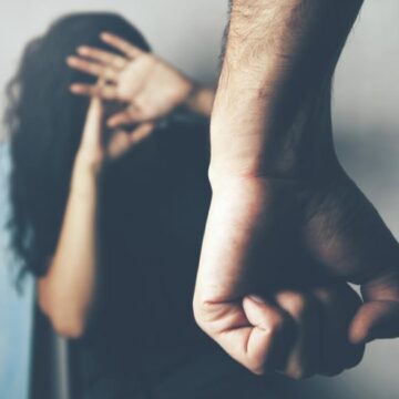 BIA KATA GYNAIKON Επιστολή της ΚΕΔΕ στον υπουργό Δικαιοσύνης Γιώργο Φλωρίδη