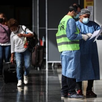 Πέντε χρόνια μετά την εμφάνισή της η covid άλλαξε τον κόσμο