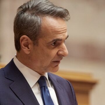 Η Ελλάδα του 2025 χρειάζεται σοβαρή και αξιόπιστη αντιπολίτευση