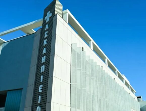 Συνελήφθη δικηγόρος που απείλησε την αδελφή του με μαχαίρι