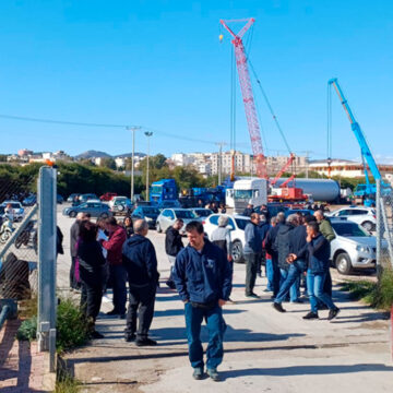 Διαμαρτυρία στο Λαύριο για 18 νταλίκες που μεταφέρουν ΤΝΤ