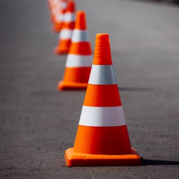 Kυκλοφοριακές ρυθμίσεις στις περιοχές του Ωρωπού και του Μαραθώνα