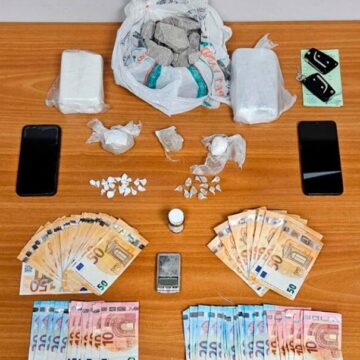 Συνελήφθη γυναικεία συμμορία που διακινούσε ναρκωτικά