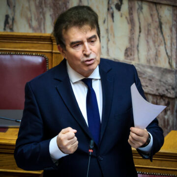 Ψηφίστηκε το νομοσχέδιο για την αναδιοργάνωση της ΕΛΑΣ