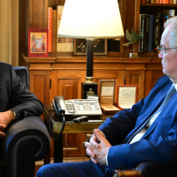 Πρώτη συνάντηση Μητσοτάκη με τον νέο Πρόεδρο της Δημοκρατίας