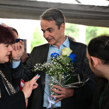 Συνεχίζουμε δυνατά, πάμε τη χώρα μπροστά παρά τις δυσκολίες