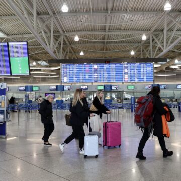 AERODROMIO_EPIBATIKH KINHSH Αυξημένη η επιβατική κίνηση τον Απρίλιο 2025 στο «Ελευθέριος Βενιζέλος»