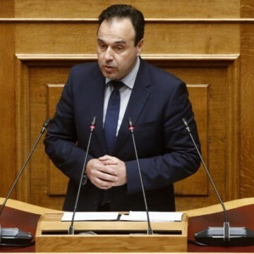 Δεν υπάρχουν νόμοι «α λα καρτ» τόνισε ο Δ. Παπαστεργίου