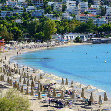 Προσφυγή στο ΣτΕ για την παραχώρηση της Ακτής Βουλιαγμένης