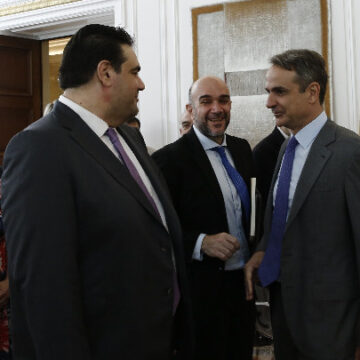 Όσοι αρνούνται την αξιολόγηση αρνούνται να λογοδοτήσουν στους πολίτες