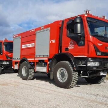 Δωρεά Πυροσβεστικού Οχήματος από τη ΔΕΗ Α.Ε.