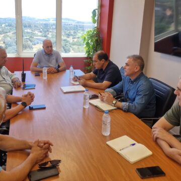 Αυτοψία του Υφυπουργού Κ. Κατσαφάδου σε καμένες εκτάσεις της Ανατολικής Αττικής