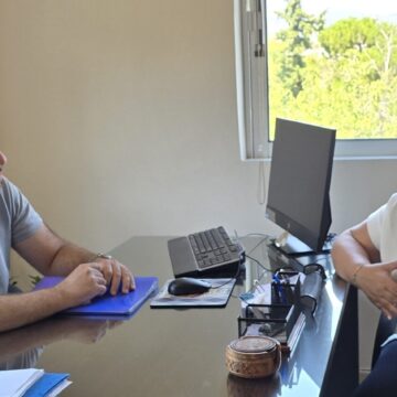 Επίσκεψη της Δημάρχου στο Τμήμα Ασφαλείας Αγίου Στεφάνου