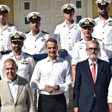 Ο Κυρ. Μητσοτάκης στην εκδήλωση δωρεάς καταδυτικών ρολογιών στα στελέχη της ΔΥΚ