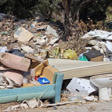 Μήνυση κατά αγνώστων για παράνομες εναποθέσεις απορριμμάτων