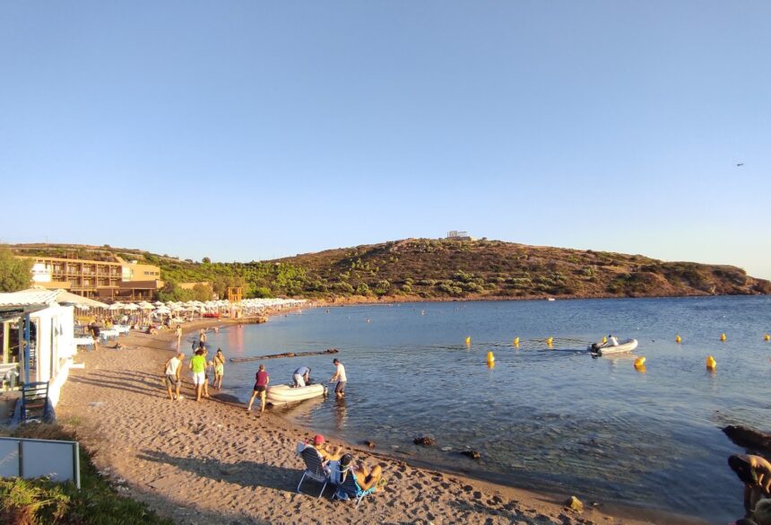 Απαγόρευση κολύμβησης σε 13 περιοχές της Αττικής