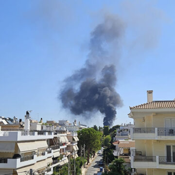 Άμεση επέμβαση της Πυροσβεστικής στην κατάσβεση της φωτιάς στο Μουσικό Σχολείο