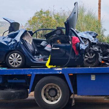 Τροχαίο με δύο νεκρούς και τέσσερις τραυματίες